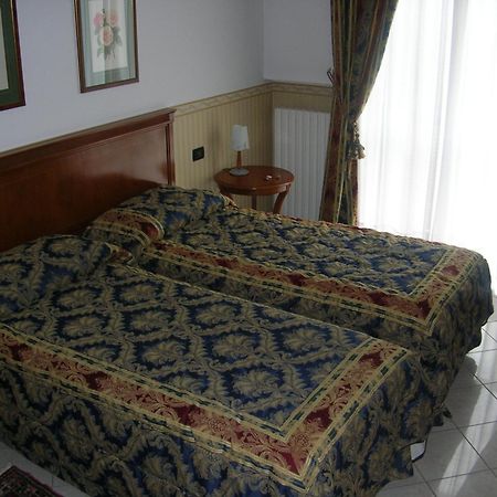 Hotel Belvedere Турин Экстерьер фото